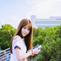 他疯狂似虎她日夜承受 最后一夜的疯狂 他疯狂的在她腿间歇性