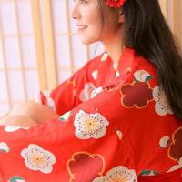 如今我对他只有嫌恶没有感情