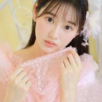 睡过的良家附图 老婆溜冰帮我吹一夜 狗狗巨大用力挺入她的体内