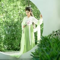 我和陌生男人在私家车里沦陷了