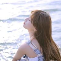 舞厅和少妇跳贴面舞 找跟我小9岁的帅哥做舞伴老公很吃醋