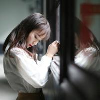 地铁上的调教高人口出狂言 乘客看不过去直接动手