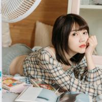 三个人同睡一张床是否会太拥挤
