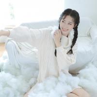 5岁女孩广场领舞 机灵萌娃独领风骚成舞神大妈自愧不如