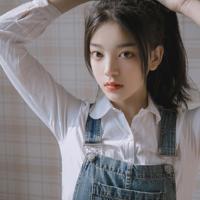 气愤:老公误拨我电话听见女同学和他要啵啵