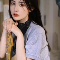 我被老板干了一晚上 一晚上老板要啦我七次 老板让女员工床上面试