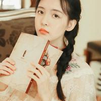 脖子上挂着主人饭菜的狗_寓言故事