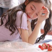 嗯嗯嗯嗯嗯好爽老总 小骚货真紧黑欲 车公交上轮流进入我b