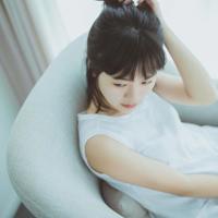 乱伦故事:新婚洞房夜 婆婆竟然躺在老公身边