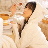 我和留守村妇的那点事 小村女人香全文阅读 我们村的留守媳妇雪儿