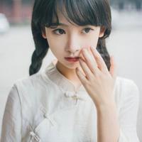 妻色诱儿子同学被我堵床上
