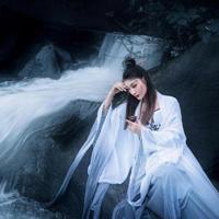 少妇出轨丈夫目睹 丈夫报复妻子偷人 老公有外遇他承认