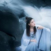 老婆外出后,老公偷情与寂寞少妇享受二人世界