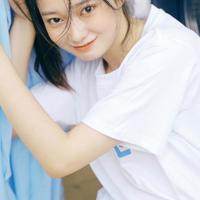 发生在出租屋的故事 女白领看到合租男子偷溜进自己房间