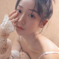 丈夫带情妇回家跪求我成全