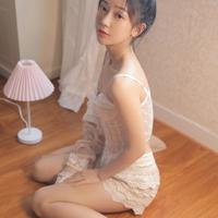 妻子被快递员白干了 被工地工人轮着上 新婚妻子芷姗19