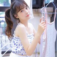 男朋友掀起了我的裙子 但千万不要放弃坚守