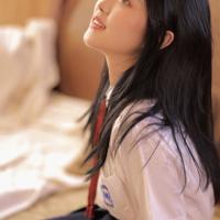 好莱坞史上最大宗艳照门升级 疑似艾薇儿早前曝光的艳照外流