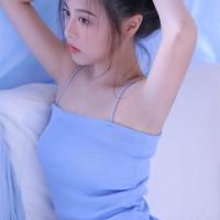我进入了语文老师 车上干了3个嫂嫂 在车上被强,嗯啊,不要