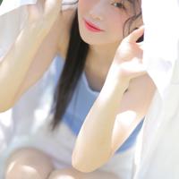 邻居家的姐姐 那天晚上脱光衣服挑逗我却不给我