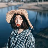 岁月给了你选择,你还会站在我旁边吗