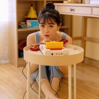 微时光,践踏着过往的忧伤