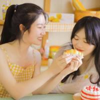 情感口述：17岁女儿把A片送给离婚后的父亲