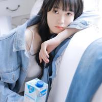 白富美被猥琐男骗财骗色