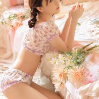 跟女朋友车震的细节 第一次把女朋友干哭了