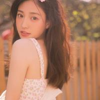 公交车上的激情肉爱 漂亮妈妈和风流儿子 吟语低喃全文阅读