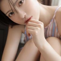 舅妈的丝袜有点香 迷得公公神魂颠倒