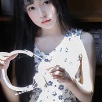 红尘思念情永恒，凡尘永远爱一生