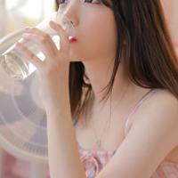 女婿当女儿面搞我 丈母娘喜欢上女婿