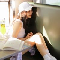 恋袜癖 姐夫是恋袜癖对着我的鞋袜竟可以高潮