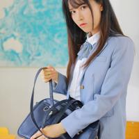 俄罗斯美少女克里斯廷娜·碧曼诺娃 9岁美少女成国际超模