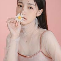 少妇涨乳汁让我吸奶水小说 美女裸身无档图片视频