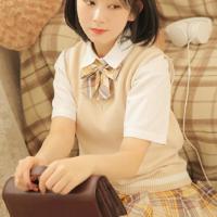 和表姐同居的日子很快活 沉睡的她被我撕开蕾丝尽情蹂躏