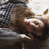 校长校花摁在桌子上强干小说 把校花按在桌子上强干 狗小白老公