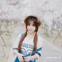 女友脚踏两船 在前任和我间游走