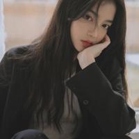 大街幽暗角落里,时不时传出粗重的喘息声