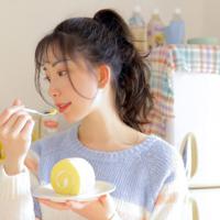女子与人同居被男友发现欲跳楼