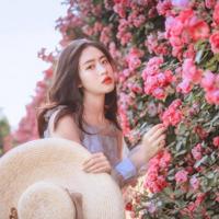 水中嘿嘿嘿 我和女友在水中激情嘿嘿嘿