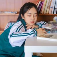 张柔与大狼狗放纵 英伦迷兽情 被狼狗进入