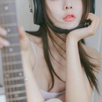 前女友从我面前经过,我悲痛欲绝