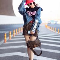 口述：40岁寂寞女房东玩湿身诱惑