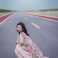 无翼乌全彩无漫画挤奶 美女扒自己阴