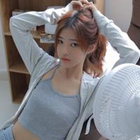女邻居看片过瘾一时兴起,竟来诱惑我老公