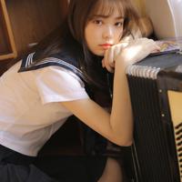 从你叛逆的眼神里看到你的爱