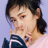 素秋 一半思念一半忧伤