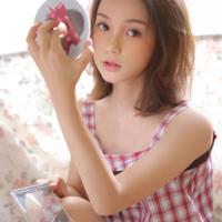 目睹女友被我好哥们压在身下蹂躏